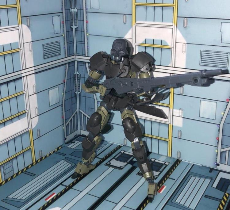 サルっぽい顔？