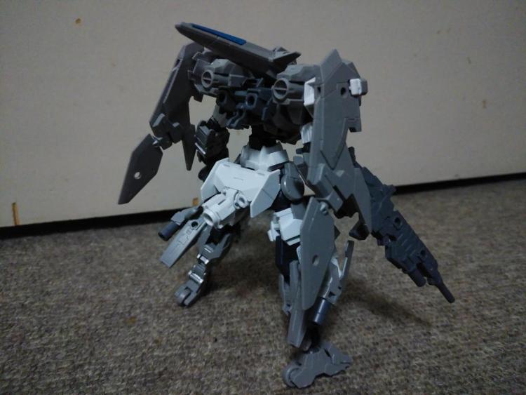 背面