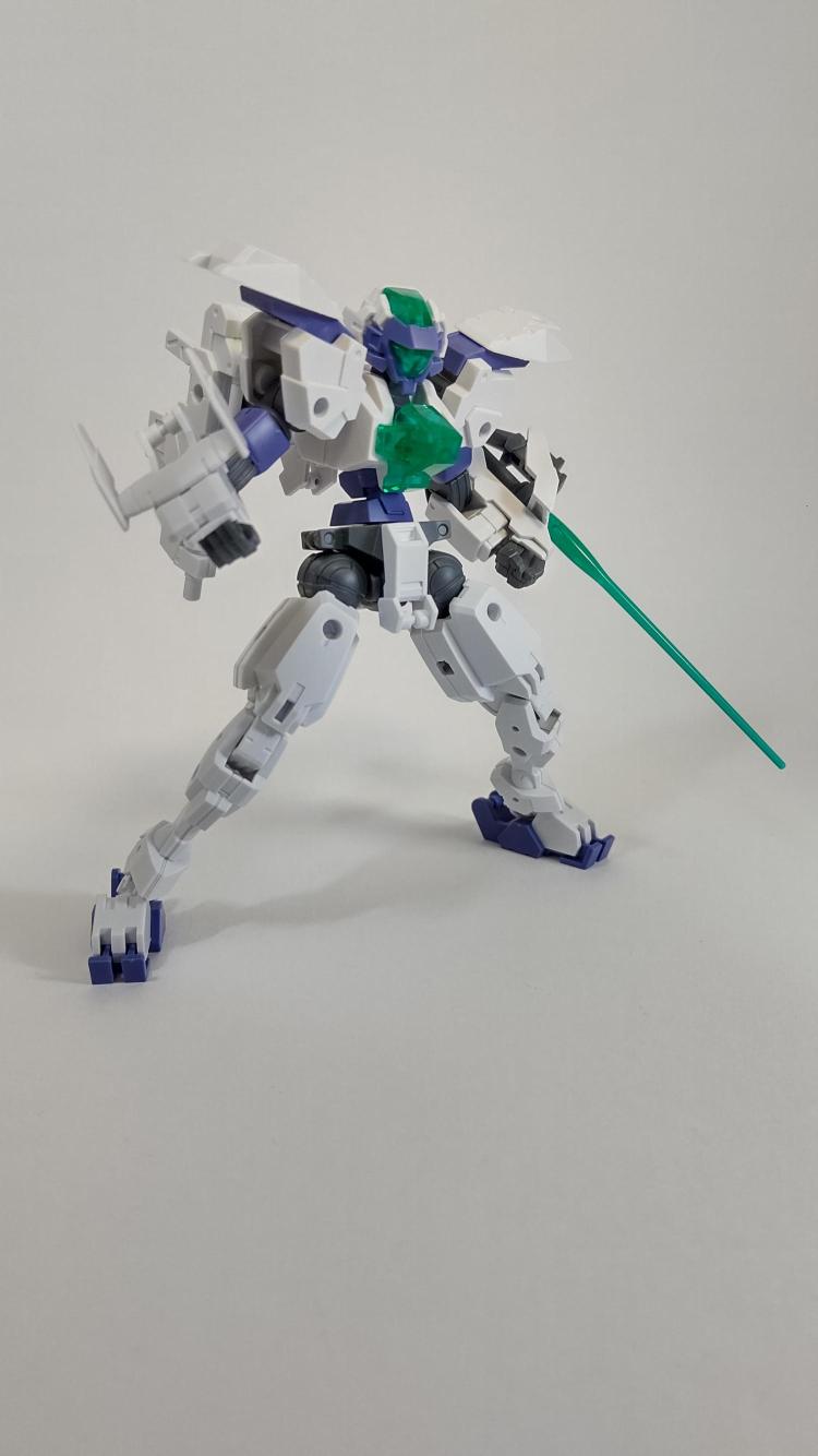 サブ兵装：ビームトンファー