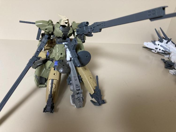 レヴェルノヴァ・トルーパー-ライジン装備型-