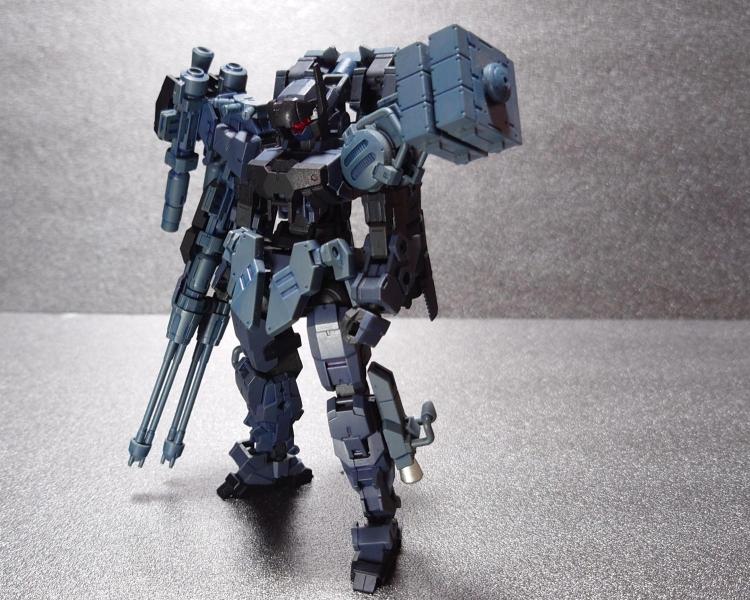 六連ミサイルポッド