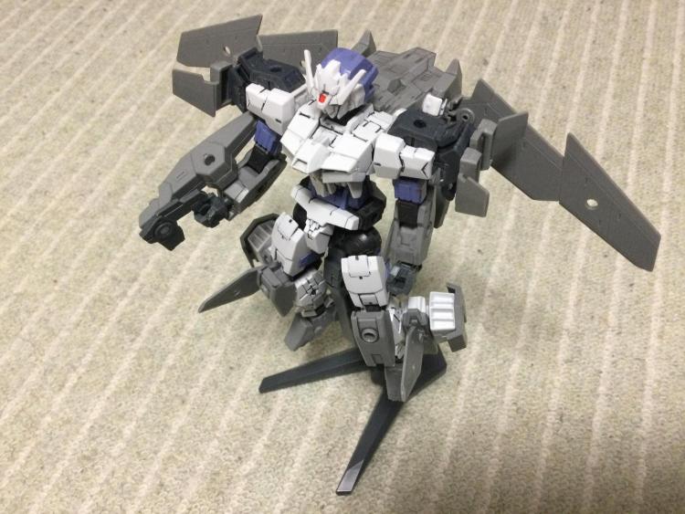 REV-82+EFc04 リボルヴァイン