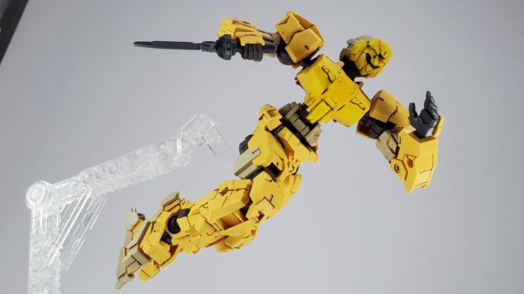 アクション