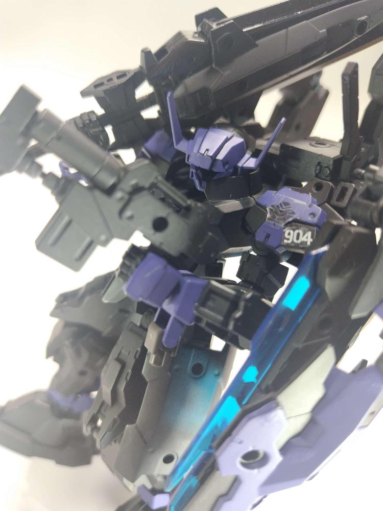 基本兵装”PEW-G3”