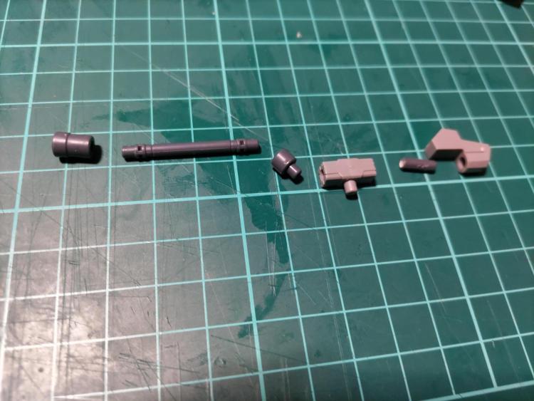 使用パーツ