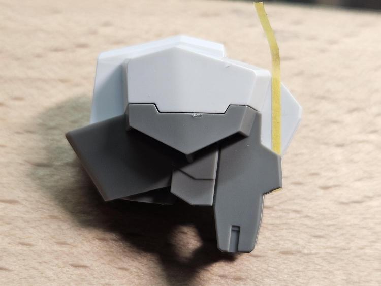 太股パーツ下端加工