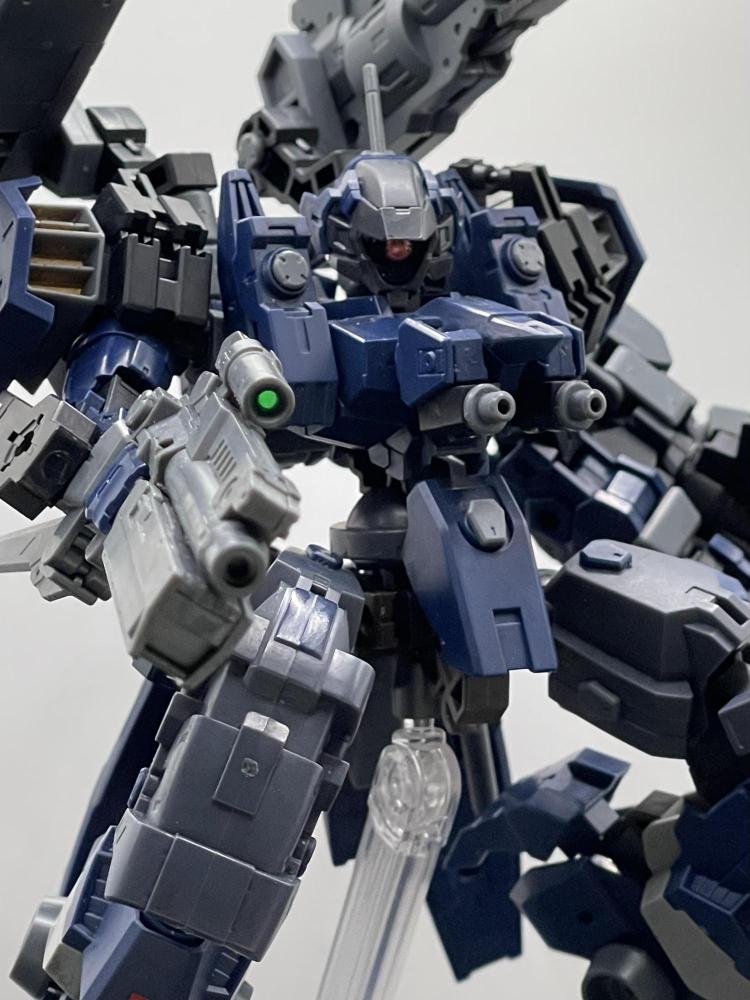 重装ハンドガン