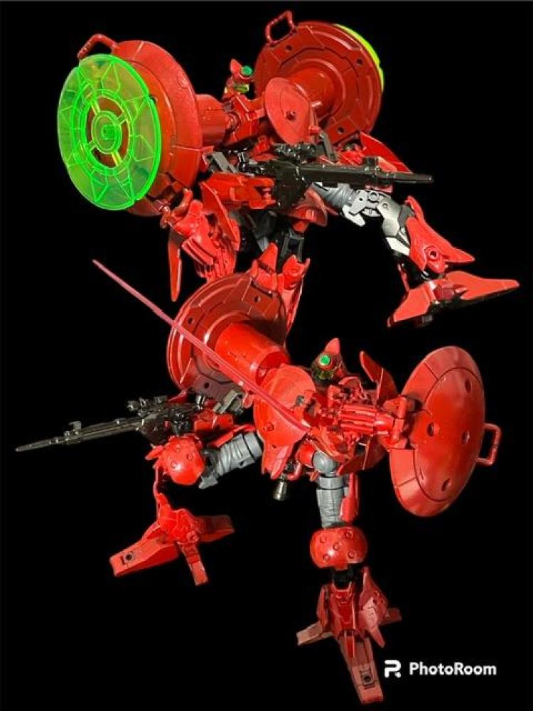 ビームシールドとアームビームサーベル^_^